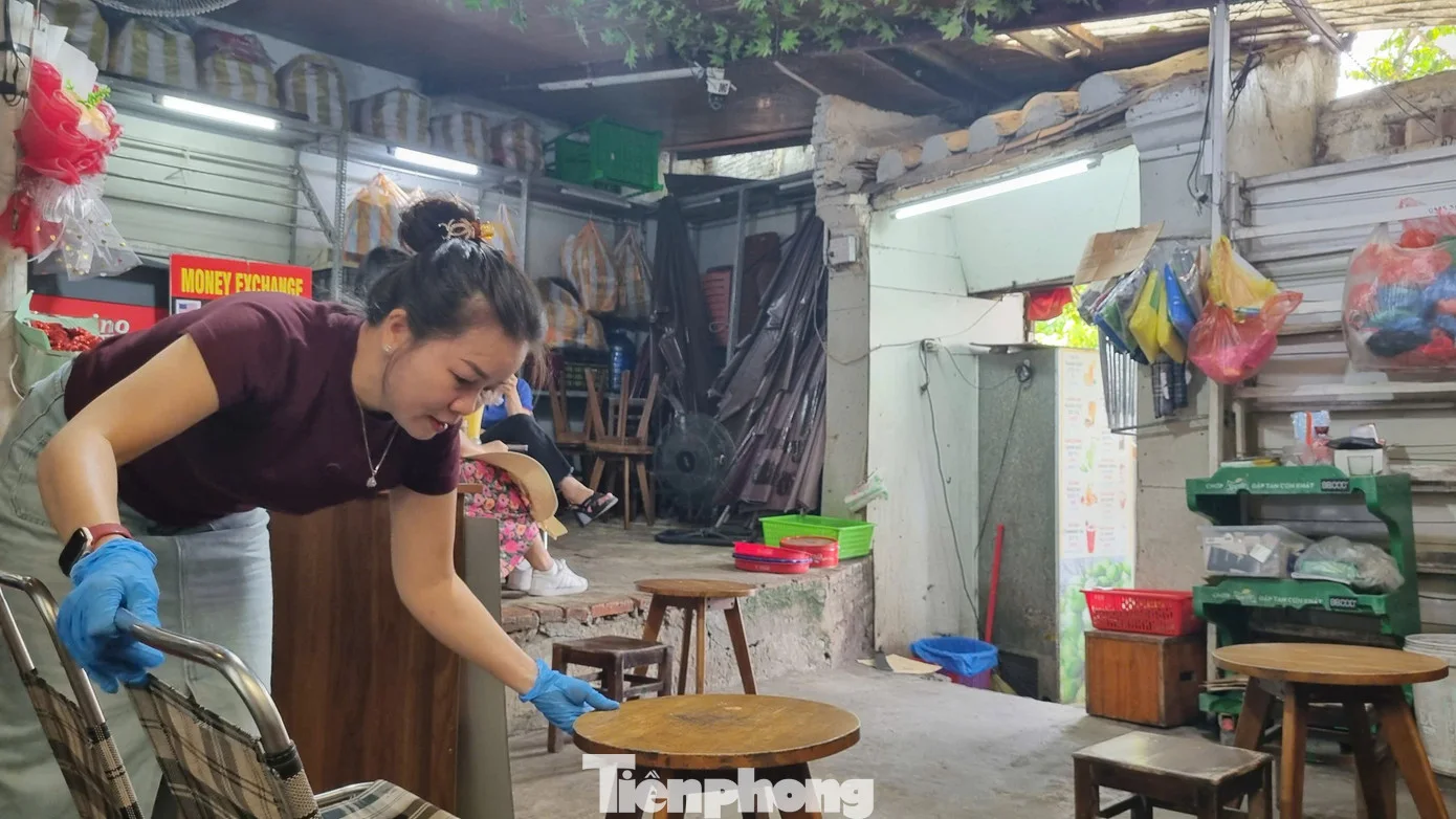 Diện mạo 'lạ' của phố cổ Hội An trước giờ G ‘siết’ vỉa hè- Ảnh 17.