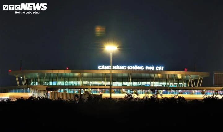 Gác nghỉ lễ, công nhân ngày đêm bám công trường sân bay Phù Cát- Ảnh 15.