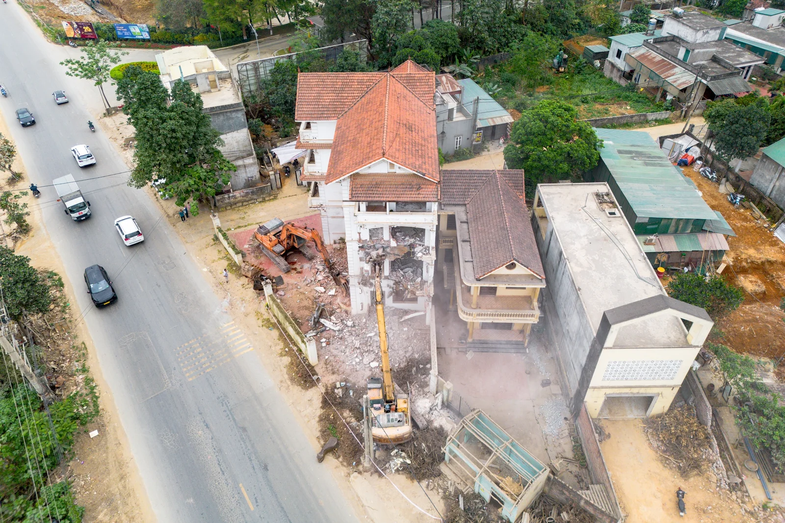Toàn cảnh con đường rộng nhất Việt Nam, kết nối đại lộ dài nhất với đại học lớn nhất cả nước- Ảnh 9. Toàn cảnh con đường rộng nhất Việt Nam, kết nối đại lộ dài nhất với đại học lớn nhất cả nước- Ảnh 9.